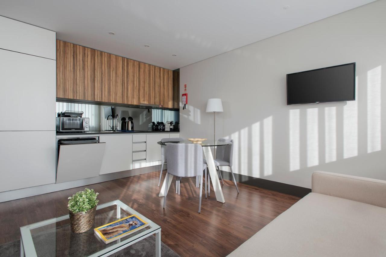 Apartment Live In - 68 Regras *